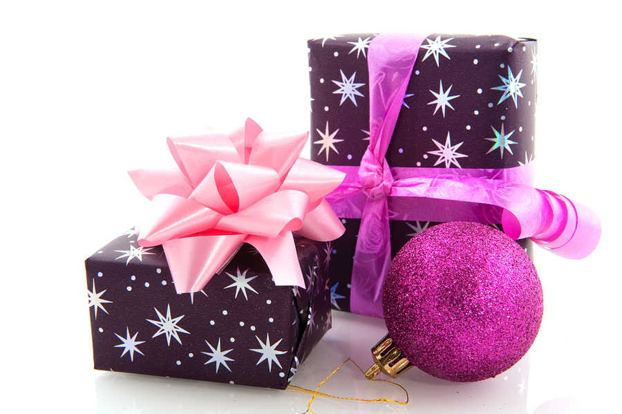 カップルでクリスマスにプレゼントの交換をするなら相場や予算はどのくらい？