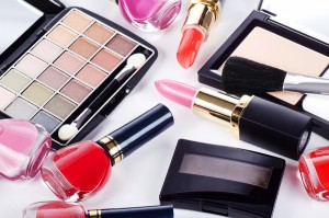 Assortment of cosmetic means for decorative make-up