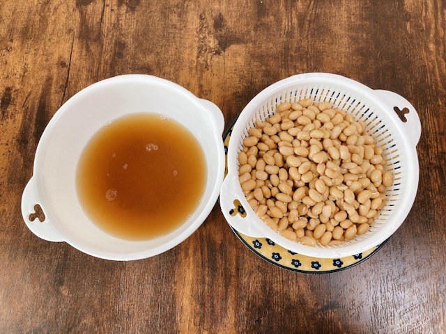 大豆と煮汁